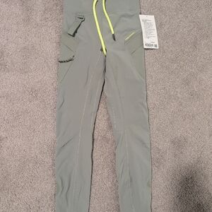 Lululemon hiking leggings